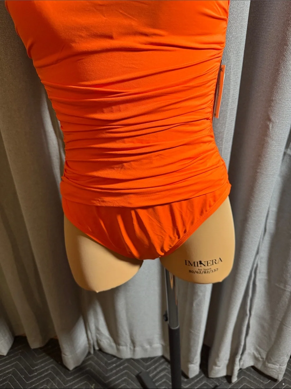 La Blanca bright orange